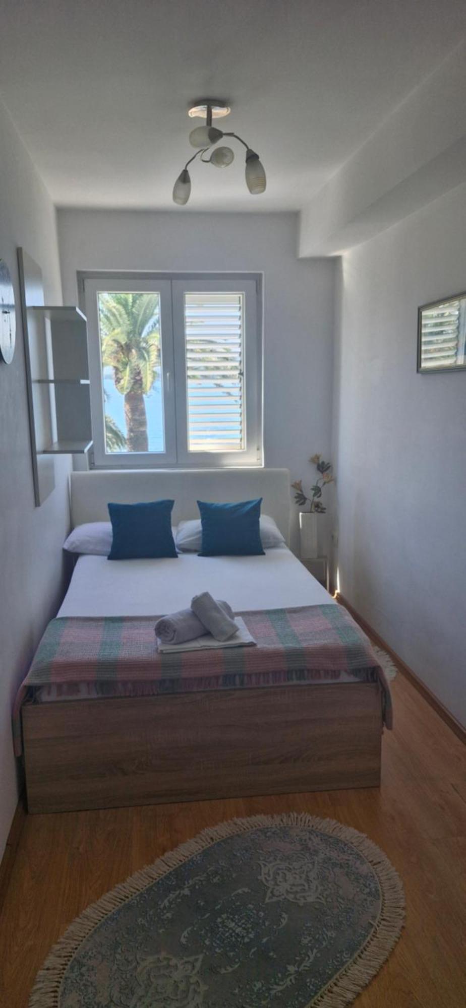 Chic Apartment In The City Center By The Sea Tivat Luaran gambar